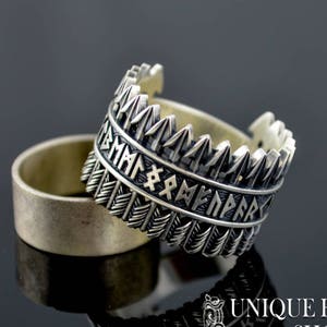 Elder Futhark Runes Ring, Old Norse Ring, Arrows Jewelry, Viking Runes Ring, Norse Jewelry, Heathen Ring, Viking Silver Ring