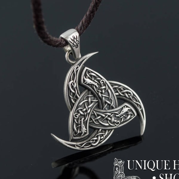 Odin Horns Pendant - Handcrafted Triple Horn Symbol Necklace in Authentic Viking Style Old Norse Symbol of Strength and Power