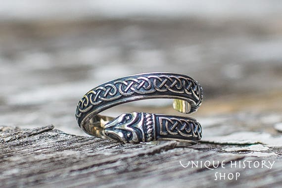 Bague unique avec ornement nordique en argent sterling