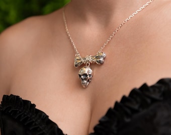 Schädel Knochen Anhänger Silber, Halloween Anhänger, Knochen Anhänger Halskette, Gruseliges Geschenk, Horror Geschenk, alternativer Schmuck, Halloween Geschenk