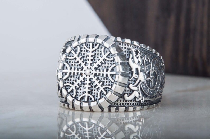 Handcrafted Nordic Ring Heathen Jewelry 925 Silver Helm of Awe Viking Signet Scandinavian Aegishjalmur Ring with Animal Ornament