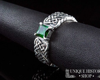 Silver Viking Ring with Green CZ Gemstone, Norse Knot Pattern Ring, Viking Jewelry for Men and Women, Handcrafted Unique Ring