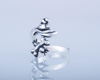 Witch hat sterling silver ring, gothic spooky jewelry, personalized Halloween ring, girlfriend gift, unique statement alternative jewelry