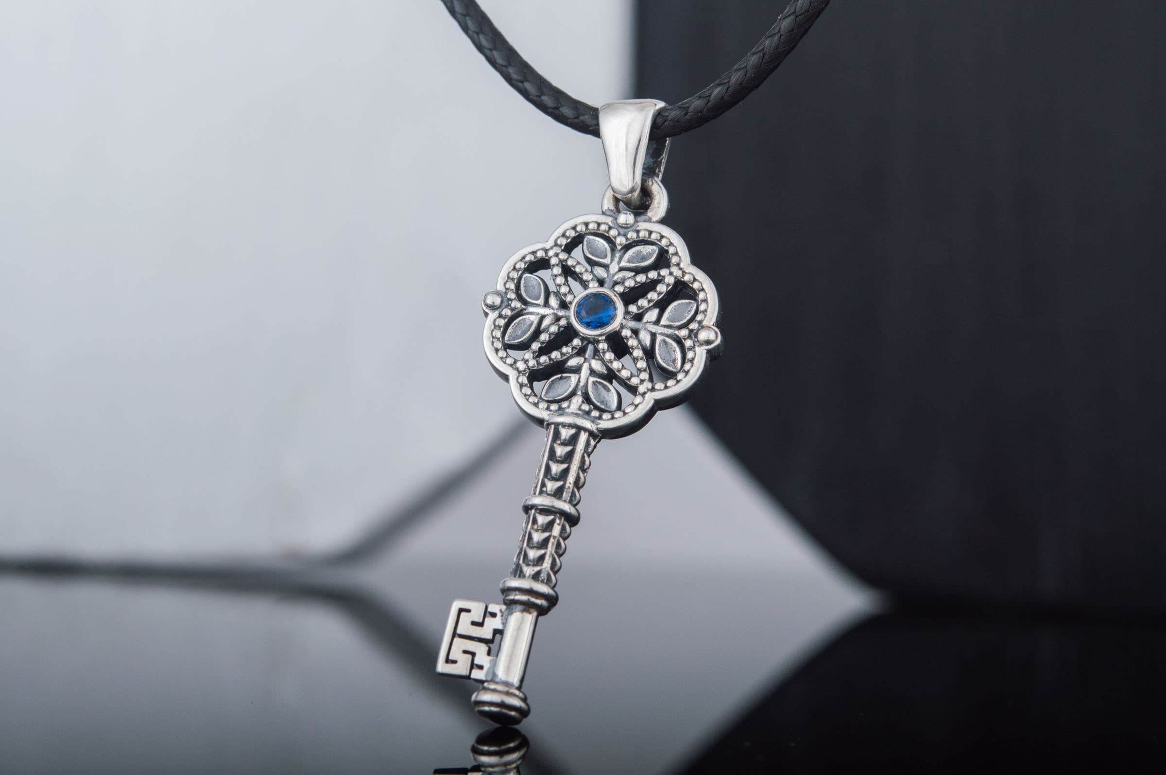 Collana Gotica A Forma Di Cuore Con Teschio E Zircone Rosso – Argento 925, Per Donne E Ragazze, JERWLI