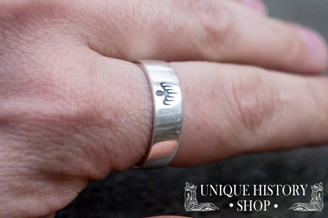 Spectre Ring Ring from James Bond Series Ring with Octopus Etsy