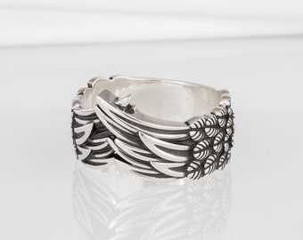 Handcrafted Silver Bird Feathers Ring - Unique Sterling Silver Jewelry with Delicate Feather Design for Women