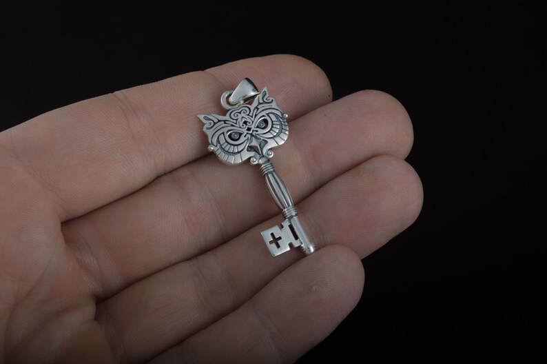 Owl Key Pendant, Silver Bird Ring, Key Necklace with Owl, Animal Jewelry, Skeleton Key Jewelry, 925 Silver Key Charm, Owl Jewelry image 5