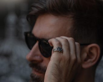 Nordic Fenrir wolf ring, personalized sterling silver animal ring, unique Scandinavian jewelry, brother gift, chunky Viking jewelry