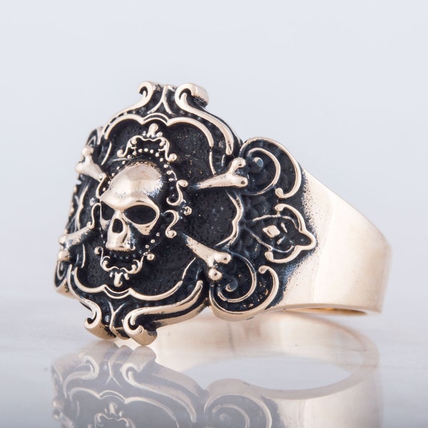 Bronze Pirate Skull Ring, Jolly Roger Ring, Skull and Bones Ring, Bronze Pirate Ring, Bronze Pirate Jewelry, Bronze Skull Signet, Men Skull