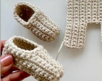 Crochet Pattern PDF Digital download  ONE piece baby shoes - 0-3 Months + Video Tutorial US Terms