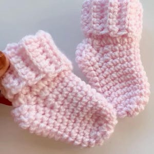 Crochet Baby Socks Pattern – Cuffed Design, 0-3 Months (PDF Download) + Video - US Terms