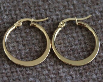 35mm Golden Hoop Earrings | Hypoallergenic Stainless Steel Earrings | Original Wide Flat Side Hoops