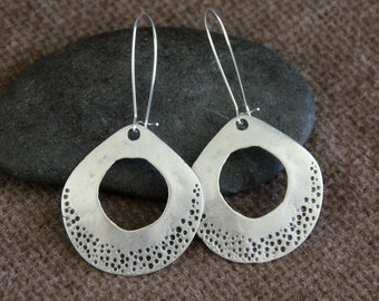 Silver Dangle Earrings | Antique Silver Metal Earrings | Handcrafted Earrings | Southwestern Jewellery | Yoga Boho Bohemian Ethnic Jewellery