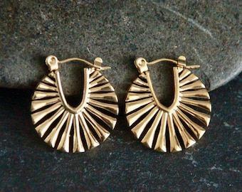 Original Sun Hoops | Stainless Steel | Gold or Silver Colour | 22x20mm | Boho Minimalist Earrings | Unique Design Hoops | Hypoallergenic