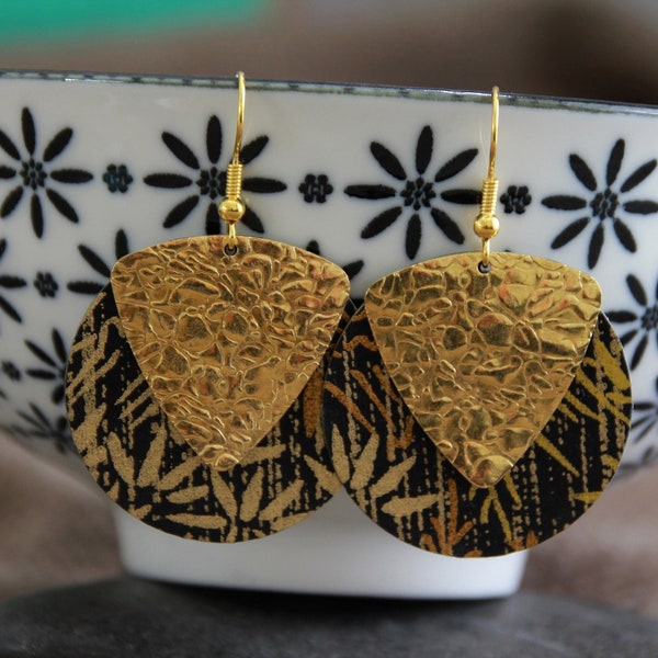 Japanese Paper Earrings-Black Gold Earrings-Leaf-Boho Metal Charm Earrings-Unique Artisanal Jewellery-Statement Earrings-Oriental Jewellery