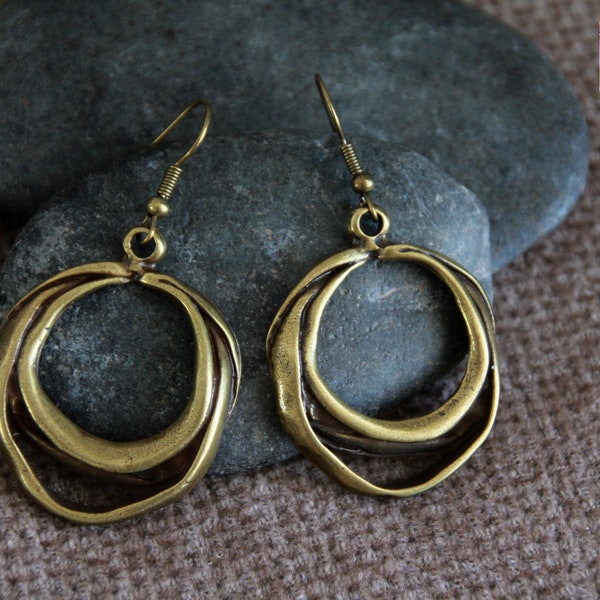 Modern Bronze Hoop Earrings-Antique Bronze Earrings-Metal Dangle Earrings-Yoga Bohemian Ethnic Jewellery-Handmade Rustic Original Earrings