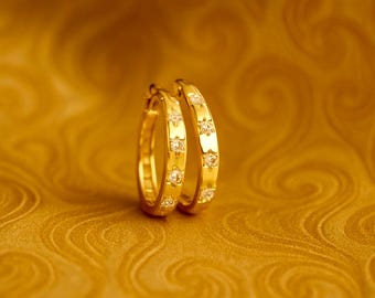 Shiny Crystal Stars Hoops | 18k Gold | 18x16mm | Micro Pave Clear Cubic Zirconia | Small Hoops