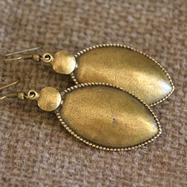Bronze Ohrringe-Antike Bronze Ohrringe-Gehämmert Bronze Ohrringe-Metall Ohrringe-Yoga Boho ethnischen Schmuck-Große Ohrringe