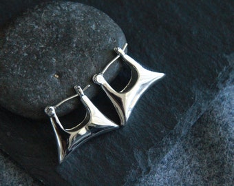 Chunky Square Hoops | Gold or Platinum | 19x15mm | Thick Earrings | Boho Minimalist Earrings | Original Unique Hoops | Cadmium Nickel Free