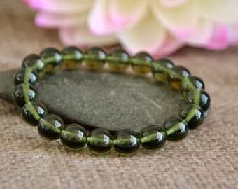 Peridot Bracelet | 8mm | Green Crystal Bracelet | LET GO of the PAST | Jealousy | Embrace Destiny | Protective Bracelet | Exquisite Jewelry