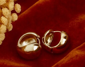 Silver Round Hoops | 17mm | 13mm Thick | Brass Earrings | Round Hinged Hoops | Huggies | Thick Hoops | Ear Stack | Small Hoops