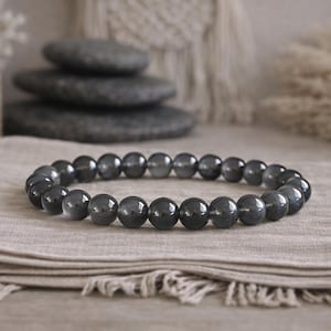 Svart månstensarmband | Höga vibrationer | Emotionell balans | Feminin | Stretchigt ädelstensarmband | Boho smycken | 6 mm | Unisex
