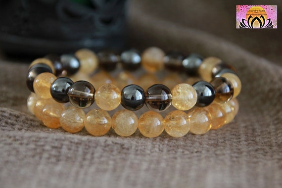 Yellow Quartz and Wood Bead Stretch Bracelet 7 inches Yellow Quartz and Wood Bead Stretch Bracelet 7 inches