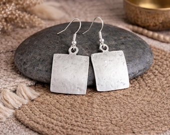 Square Silver Earrings | Antique Silver | Hammered Silver Dangle Earrings | Original Yoga Boho Ethnic Jewellery | Rustic Metal Earrings