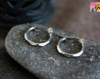 Small Stainless Steel Hoops-15mm-Hammered Side Hoops-Hypoallergenic Stainless Steel-Yoga Jewelry-Boho Chic Ethnic Tribal Original Earrings