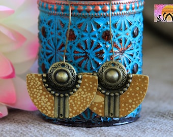 Original Half Moon Japanese Earrings | Paper on Charm Earrings | Boho Golden Metal Earrings | Unique Artisan Jewellery | Statement Earrings