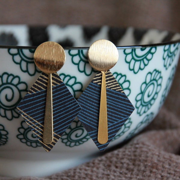 Pendientes de papel japonés-Pendientes de rombo-Pendientes modernos-Pendientes de oro-Joyería artesanal única-Pendientes de declaración-Pendiente de oro azul