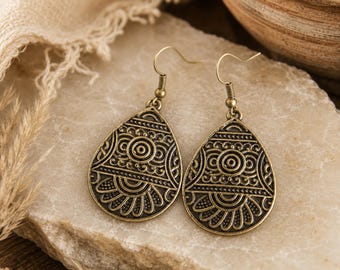 Bronze Earrings | Antique Bronze or Copper | Hammered Metal Earrings | Bohemian Ethnic Jewelry | Original Large Dangle Earrings | 47mm long
