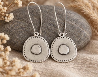 Boho Silver Earrings | Antique Silver | Hammered Round Silver Charm Dangle Earrings | Light Metal Earrings | Original Ethnic Jewellery