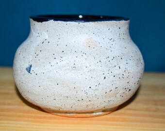 Textured Salt and Pepper Ceramic Plant Pot (Seconds)