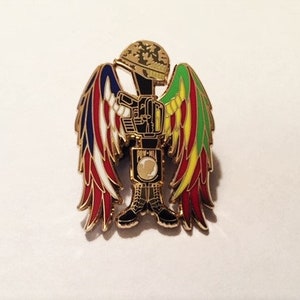 Vietnam Veteran Memorial Wing pin