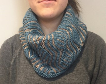 De las mujeres Brioche Reversible capucha 100% lana Merino superlavables, bufanda Infinity, trullo y gris