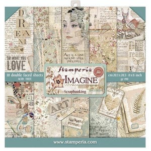 Puede incluir: Un bloc de papel para scrapbooking Stamperia Imagine con 10 hojas de doble cara de 20,3x20,3 cm. La portada presenta un collage de ilustraciones estilo vintage, incluyendo rostros, motivos florales, notas musicales y textos como Dream y Art.