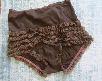 1960s Vintage Retro Brown Frilly Underwear Cute High Waisted Size 12