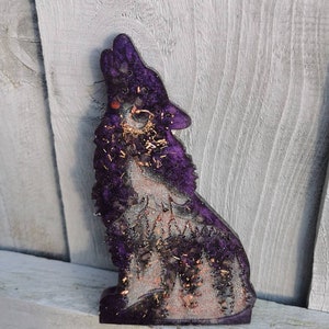 Crystal Resin Art Orgonite Crystal Wolf Wildness Wolf Amethyst Wolf Aubergine Gift for her Gift for Him or Gift for Her Mothers Day