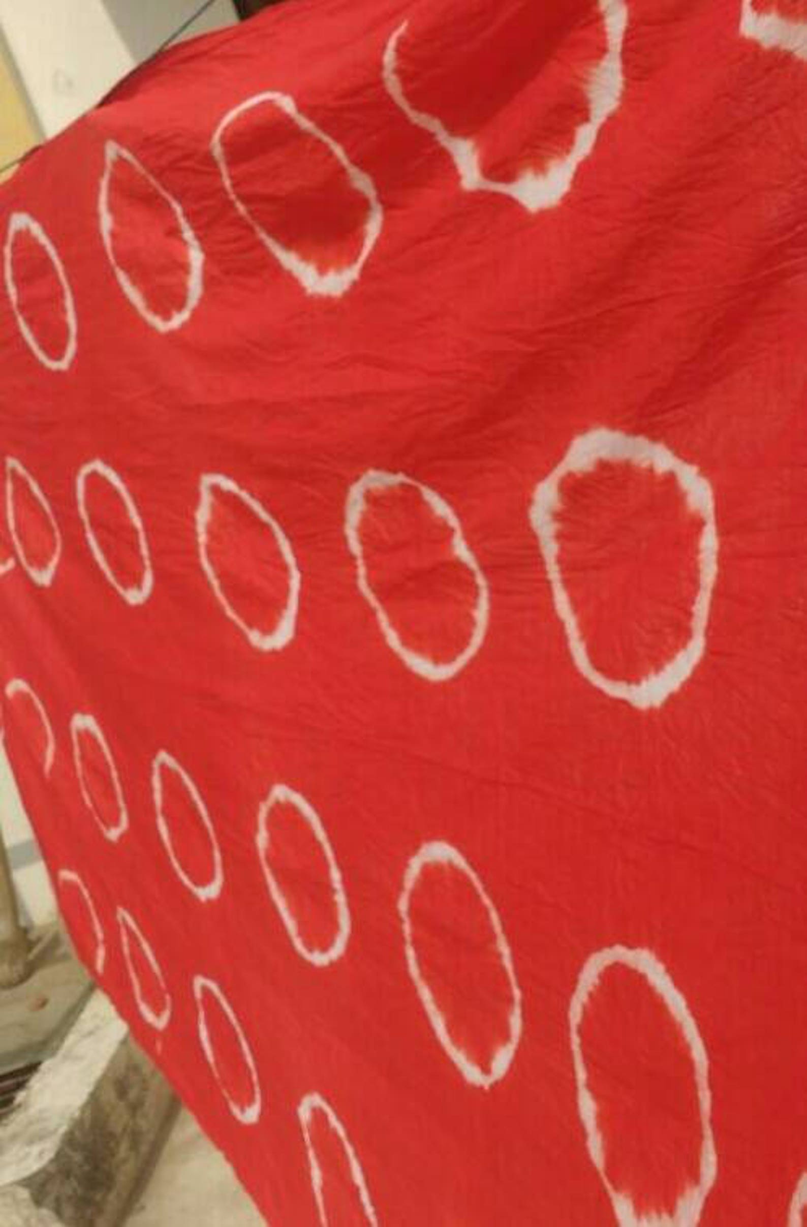 Shibori Tie Dyed Royal Red Itajime Technique Circle Design Etsy