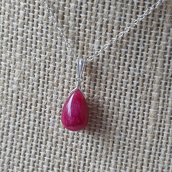 Red Beryl Necklace, Red Beryl Pendant, Red Bixbite pendant, Red Beryl Silver Pendant,