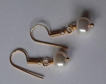 Pearl Earrings, Wedding Earrings, Bridal Earrings, Gold Plated Pearl Earrings.