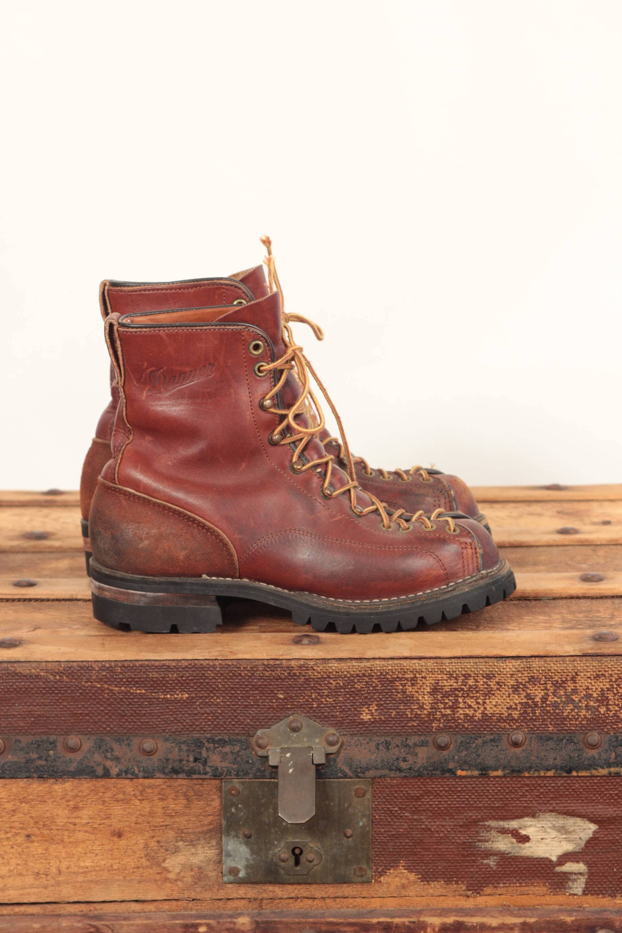 Vintage USA Made Danner 6960 Mountain Work Hiking Boots Well Worn Red Brown Leather in Men s 6 EE Etsy
