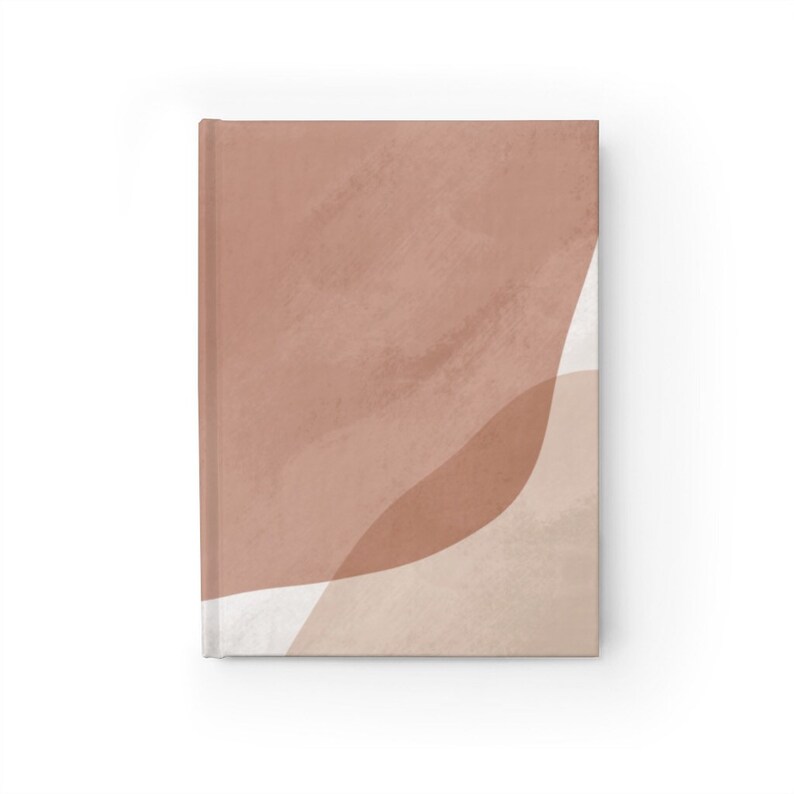 Pu&ograve; includere: Una stampa d'arte astratta marrone e beige con uno sfondo testurizzato. La stampa presenta una forma curva al centro con un contorno bianco.