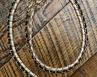 Juego de 2 cadenas de máscaras de oro. Cadena de máscara negra y dorada Plus Cadena de máscara blanca y dorada. Cadenas de mascarillas para hombres o mujeres.