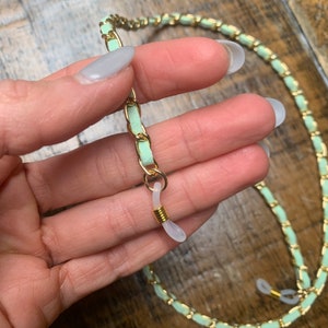 Gold and pale green chain for eyeglasses or sunglasses. Many colors available. Free shipping!