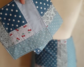 Set Schürze und Topflappen Untersetzer Patchwork blau Kirschen