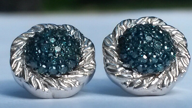 Natural Royal Blue Diamond stud earrings in 925 silver