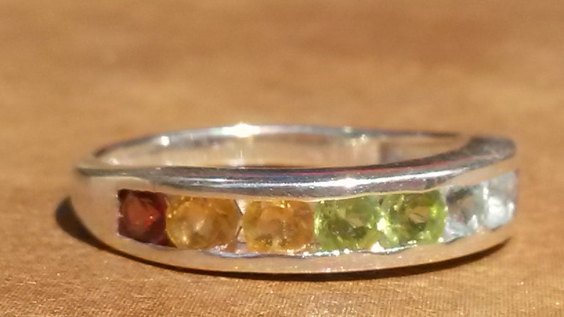 Rainbow Gemstone Band Ring in 925 Size N