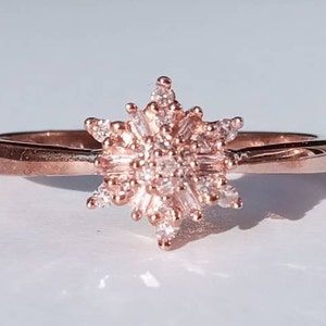 Natural pink diamond ring in rose gold image 1